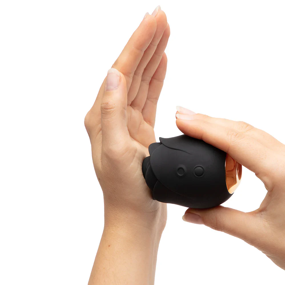 Fifty Shades - Black Rose Clit Sucker - Image 5