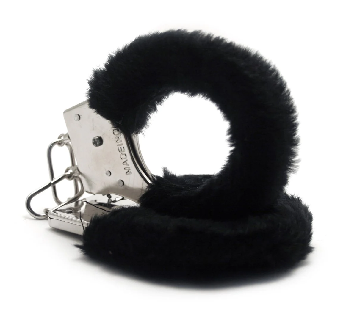 Furry Handcuffs - Fun! - Image 4